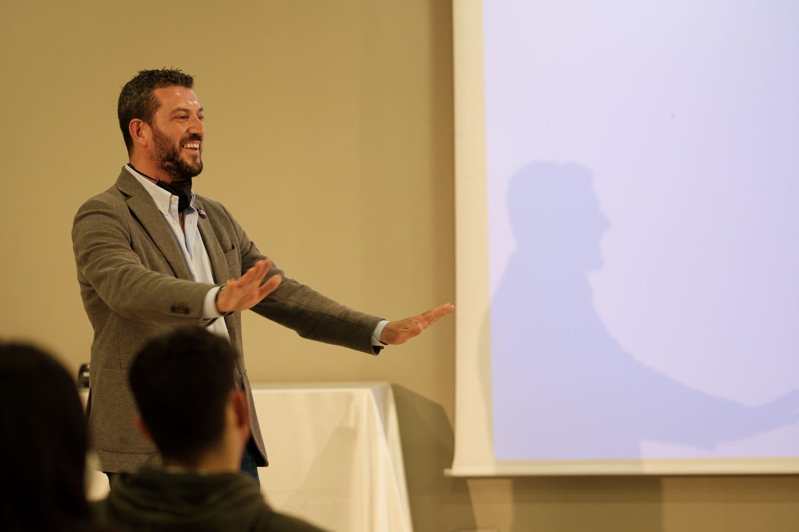 A DolceVita introduction-to-hospitality session in an Italian hotel school